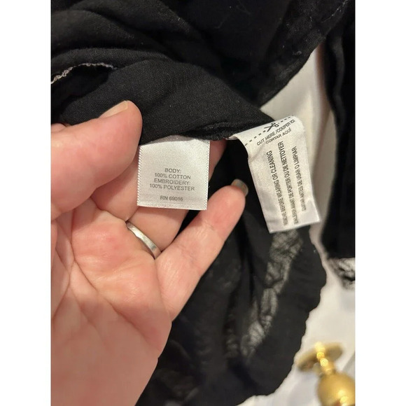 Relativity Black And White Peasant Boho Blouse Embroidered Women’s Large - Picture 6 of 7